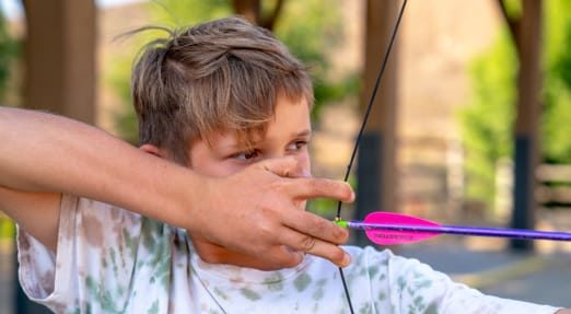 boy-at-archery